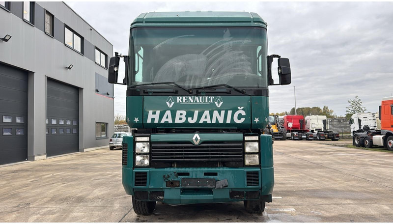 Renault AE 440 Magnum E-tech (BOITE MANUELLE / MANUAL GEARBOX / 6X2) - Грузовик бортовой/ Платформа: фото 3 Renault AE 440 Magnum E-tech (BOITE MANUELLE / MANUAL GEARBOX / 6X2) - Грузовик бортовой/ Платформа: фото 3