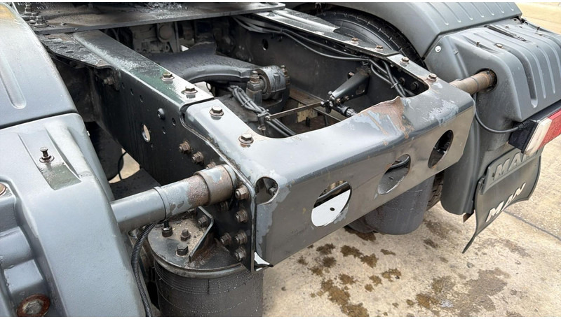 Тягач MAN TGA 18.430 (BOITE MANUELLE / MANUAL GEARBOX): фото 11 Тягач MAN TGA 18.430 (BOITE MANUELLE / MANUAL GEARBOX): фото 11