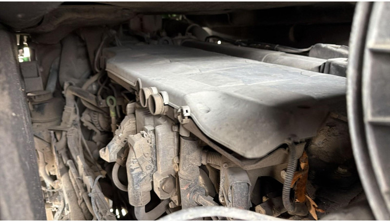 Тягач MAN TGA 18.430 (BOITE MANUELLE / MANUAL GEARBOX): фото 14 Тягач MAN TGA 18.430 (BOITE MANUELLE / MANUAL GEARBOX): фото 14