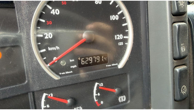 Тягач MAN TGA 18.430 (BOITE MANUELLE / MANUAL GEARBOX): фото 18 Тягач MAN TGA 18.430 (BOITE MANUELLE / MANUAL GEARBOX): фото 18