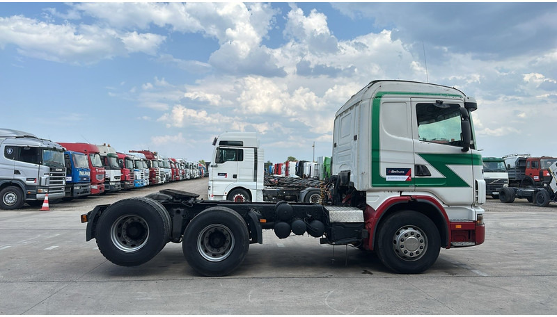 Scania 124 - 400 (POMPE MANUELLE / MANUAL PUMP / 6X2 / BOITE MANUELLE / MANUAL GEARBOX) - Тягач: фото 4 Scania 124 - 400 (POMPE MANUELLE / MANUAL PUMP / 6X2 / BOITE MANUELLE / MANUAL GEARBOX) - Тягач: фото 4