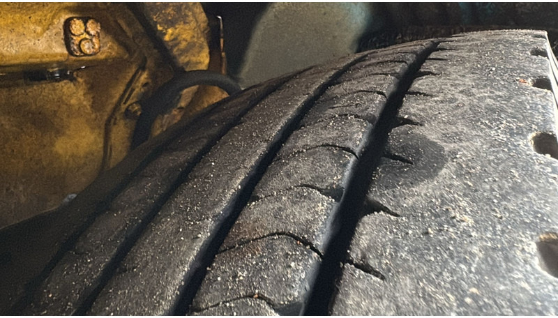 Scania 124-420 (6X2 / 8 TYRES / ORIGINAL TRACTOR UNIT / FRONT STEEL) в лизинг Scania 124-420 (6X2 / 8 TYRES / ORIGINAL TRACTOR UNIT / FRONT STEEL): фото 14