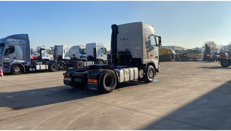 Volvo FH 12.420 (PTO / POMPE HYDRAULIQUE / BOITE MANUELLE / MANUAL GEARBOX) - Тягач: фото 5 Volvo FH 12.420 (PTO / POMPE HYDRAULIQUE / BOITE MANUELLE / MANUAL GEARBOX) - Тягач: фото 5