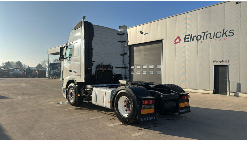 Тягач Volvo FH 460 (MANUAL GEARBOX / VERY CLEAN !!! / GOOD TYRES / TOP CONDITION): фото 6