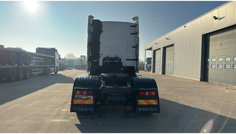 Volvo FH 460 (MANUAL GEARBOX / VERY CLEAN !!! / GOOD TYRES / TOP CONDITION) - Тягач: фото 5 Volvo FH 460 (MANUAL GEARBOX / VERY CLEAN !!! / GOOD TYRES / TOP CONDITION) - Тягач: фото 5