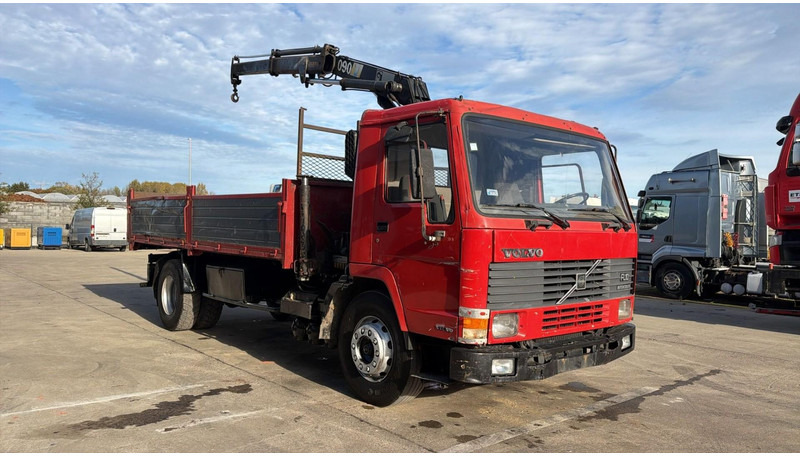 Volvo FL 10 - 320 (MANUAL PUMP / STEEL SUSP. / CRANE / LAMES / POMPE MANUELLE) - Грузовик бортовой/ Платформа, Автоманипулятор: фото 3 Volvo FL 10 - 320 (MANUAL PUMP / STEEL SUSP. / CRANE / LAMES / POMPE MANUELLE) - Грузовик бортовой/ Платформа, Автоманипулятор: фото 3