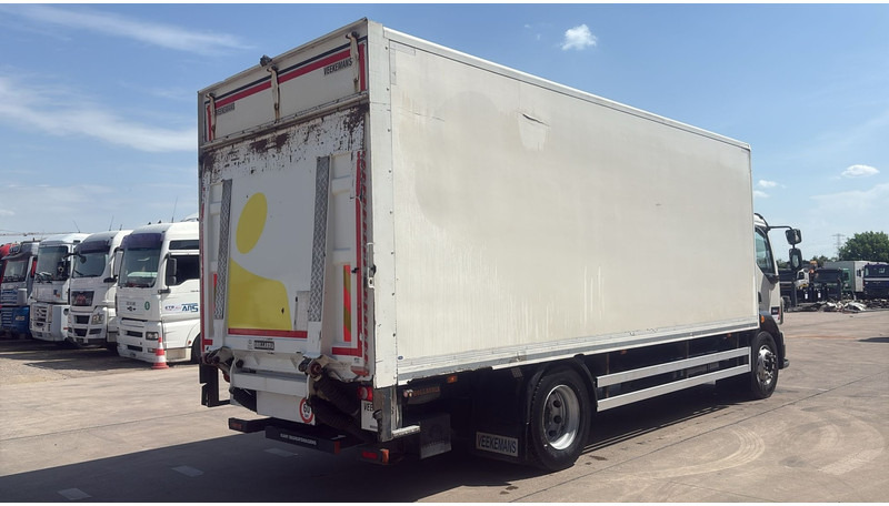 Volvo FL 260 (LIFT 2000 KG / PERFECT BELGIAN TRUCK / 18 TON / EURO 5) - Грузовик с закрытым кузовом: фото 5 Volvo FL 260 (LIFT 2000 KG / PERFECT BELGIAN TRUCK / 18 TON / EURO 5) - Грузовик с закрытым кузовом: фото 5