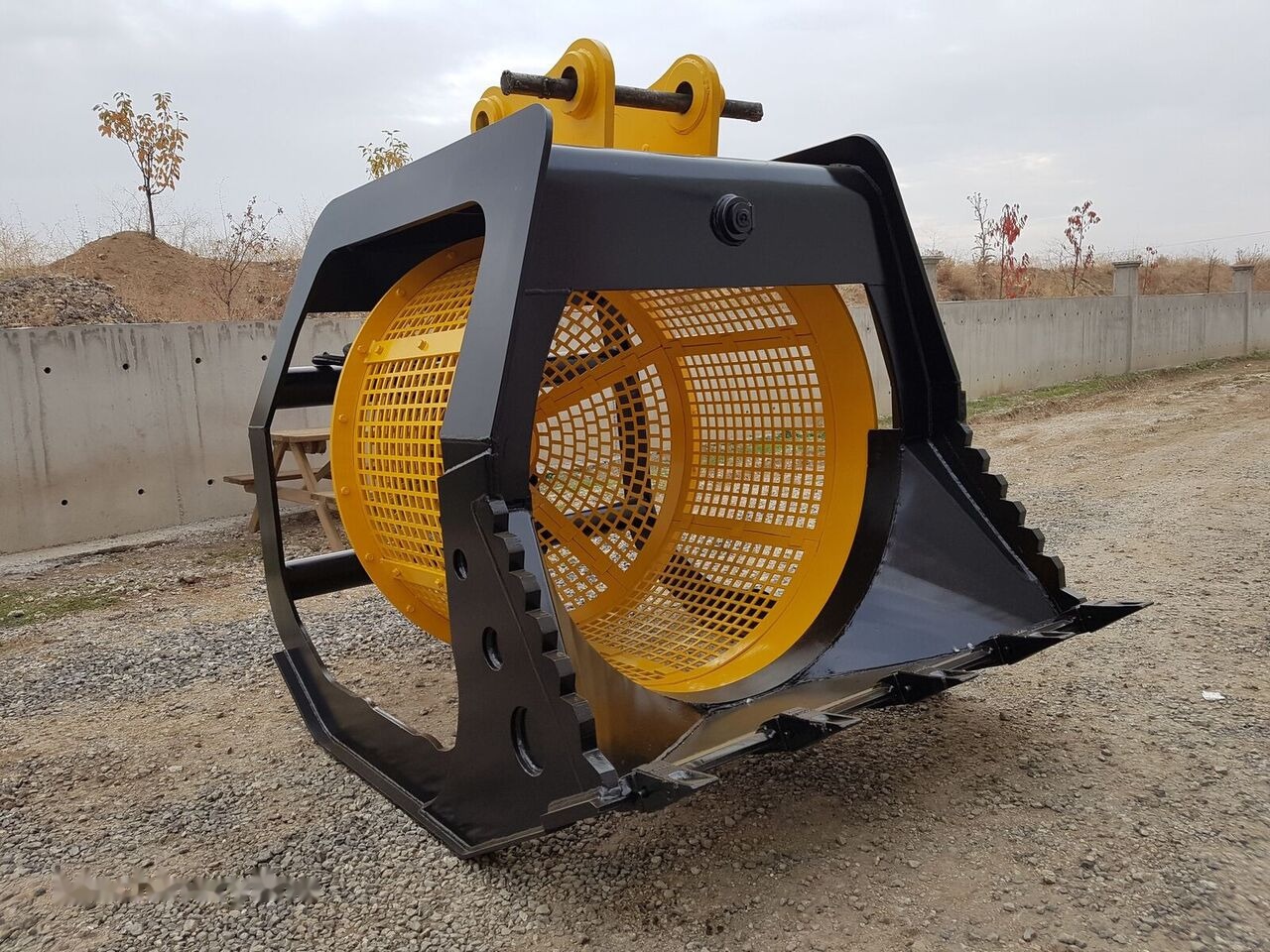 Hitachi Tamburlu Elek Kova (Rotary Screening Bucket) - Сортировочный ковш: фото 2 Hitachi Tamburlu Elek Kova (Rotary Screening Bucket) - Сортировочный ковш: фото 2