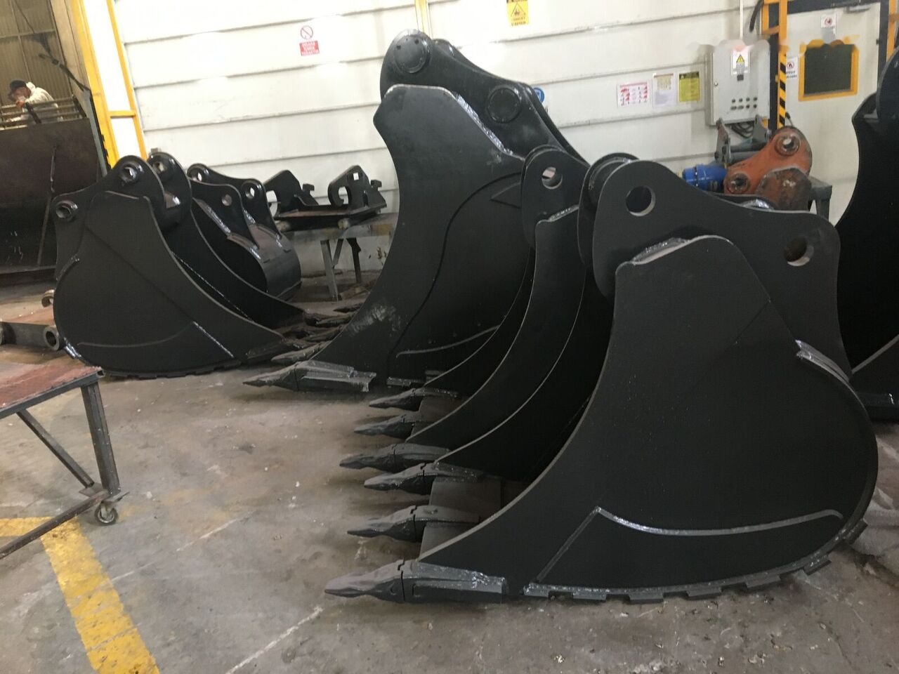 Komatsu PC350 Rock Bucket - Ковш для экскаватора: фото 1 Komatsu PC350 Rock Bucket - Ковш для экскаватора: фото 1