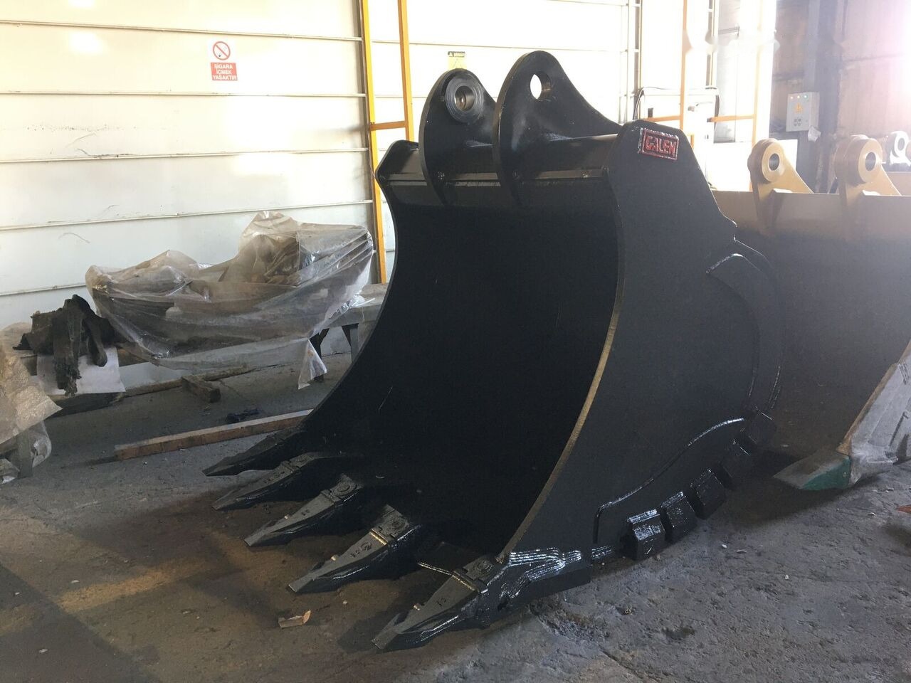 Komatsu PC350 Rock Bucket - Ковш для экскаватора: фото 4 Komatsu PC350 Rock Bucket - Ковш для экскаватора: фото 4