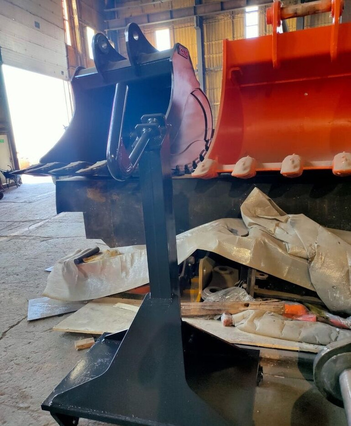 Volvo Material Handling Equipment - Стрела для Вилочных погрузчиков: фото 3 Volvo Material Handling Equipment - Стрела для Вилочных погрузчиков: фото 3