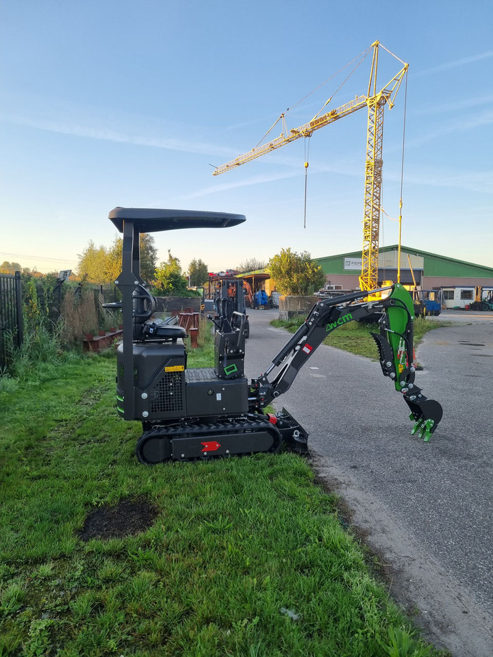 Мини-экскаватор WCM CTX 8010S Diesel: фото 7 Мини-экскаватор WCM CTX 8010S Diesel: фото 7