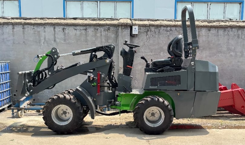 Колёсный погрузчик WCM -L1812: фото 8 Колёсный погрузчик WCM -L1812: фото 8