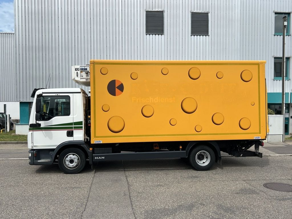 MAN TGL 8.220 Kühlkoffer 5,26m LBW Klima Luftgef. MAN TGL 8.220 Kühlkoffer 5,26m LBW Klima Luftgef. - Фургон-рефрижератор: фото 4 MAN TGL 8.220 Kühlkoffer 5,26m LBW Klima Luftgef. MAN TGL 8.220 Kühlkoffer 5,26m LBW Klima Luftgef. - Фургон-рефрижератор: фото 4