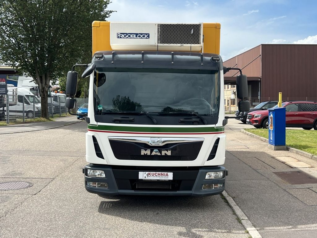 MAN TGL 8.220 Kühlkoffer 5,26m LBW Klima Luftgef. MAN TGL 8.220 Kühlkoffer 5,26m LBW Klima Luftgef. - Фургон-рефрижератор: фото 2 MAN TGL 8.220 Kühlkoffer 5,26m LBW Klima Luftgef. MAN TGL 8.220 Kühlkoffer 5,26m LBW Klima Luftgef. - Фургон-рефрижератор: фото 2