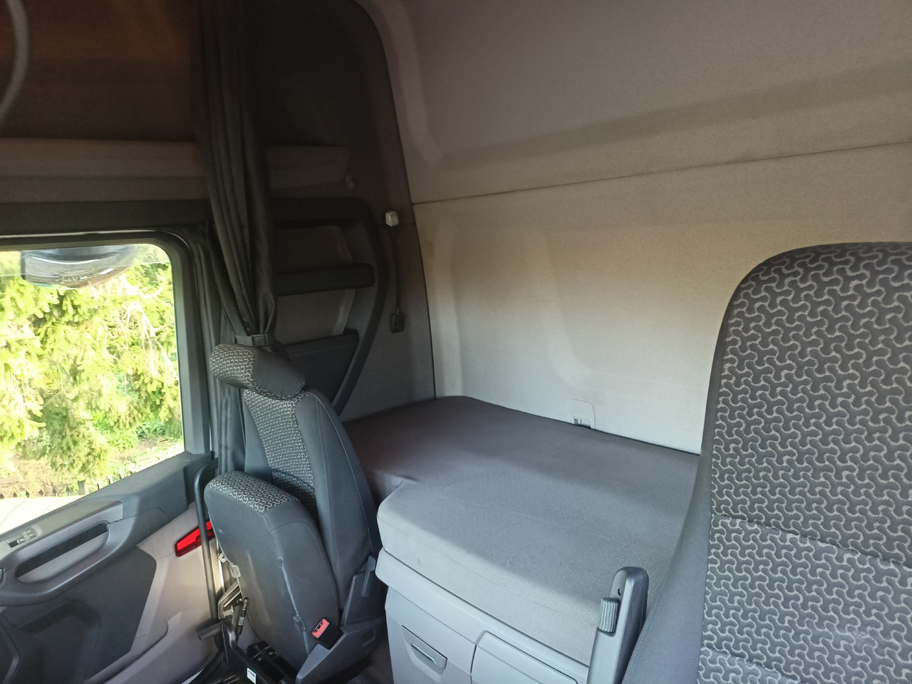 SCANIA R500 6x2 - Грузовик-шасси: фото 5 SCANIA R500 6x2 - Грузовик-шасси: фото 5