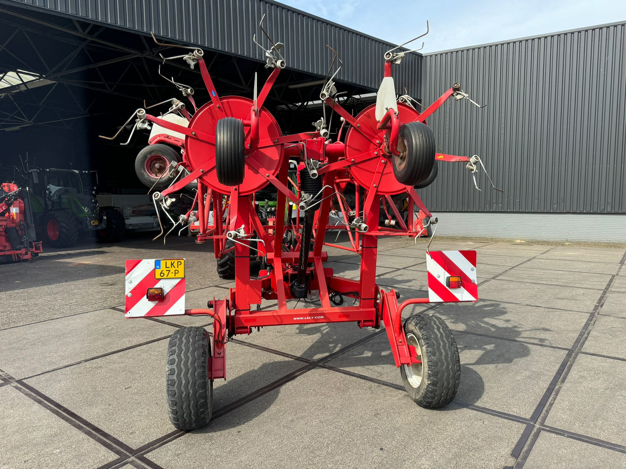 Lely Lotus 1020S - Сеноворошилка: фото 4 Lely Lotus 1020S - Сеноворошилка: фото 4