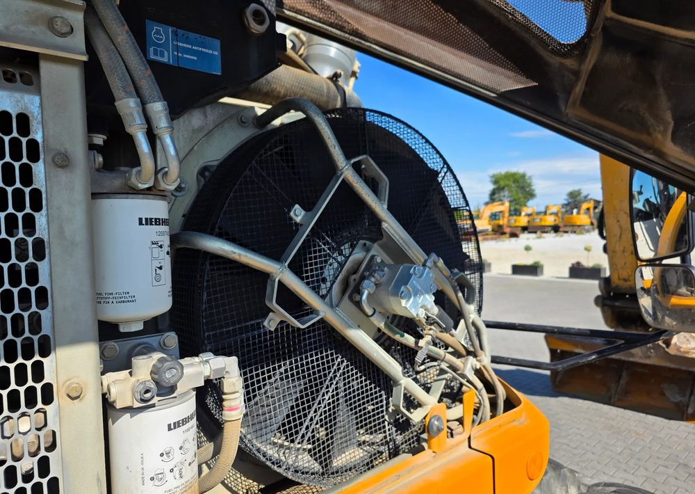 Колёсный экскаватор Liebherr A918 COMPACT, 2014 ROK, SW 48 LIKUFIX szybkozłącze: фото 10 Колёсный экскаватор Liebherr A918 COMPACT, 2014 ROK, SW 48 LIKUFIX szybkozłącze: фото 10