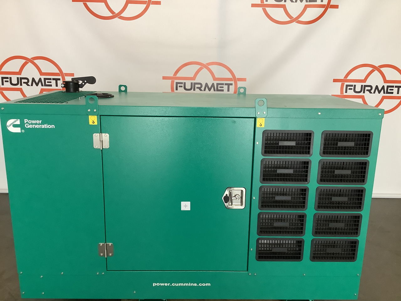 Cummins C38D5EQ. 38KVA Generator. Brand new. - Электрогенератор: фото 1 Cummins C38D5EQ. 38KVA Generator. Brand new. - Электрогенератор: фото 1