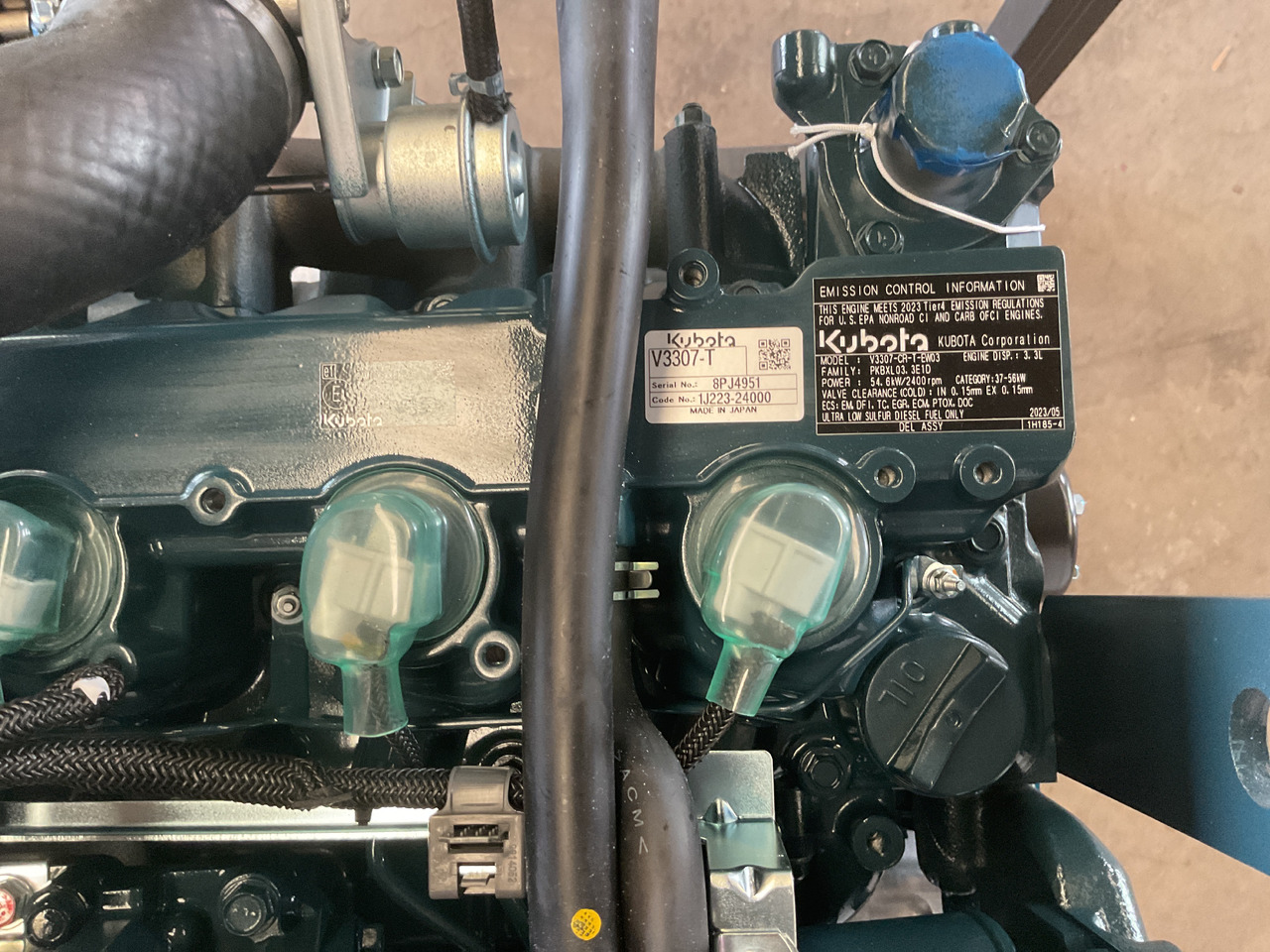 Kubota  V3307 CR-T - Двигатель: фото 4 Kubota  V3307 CR-T - Двигатель: фото 4
