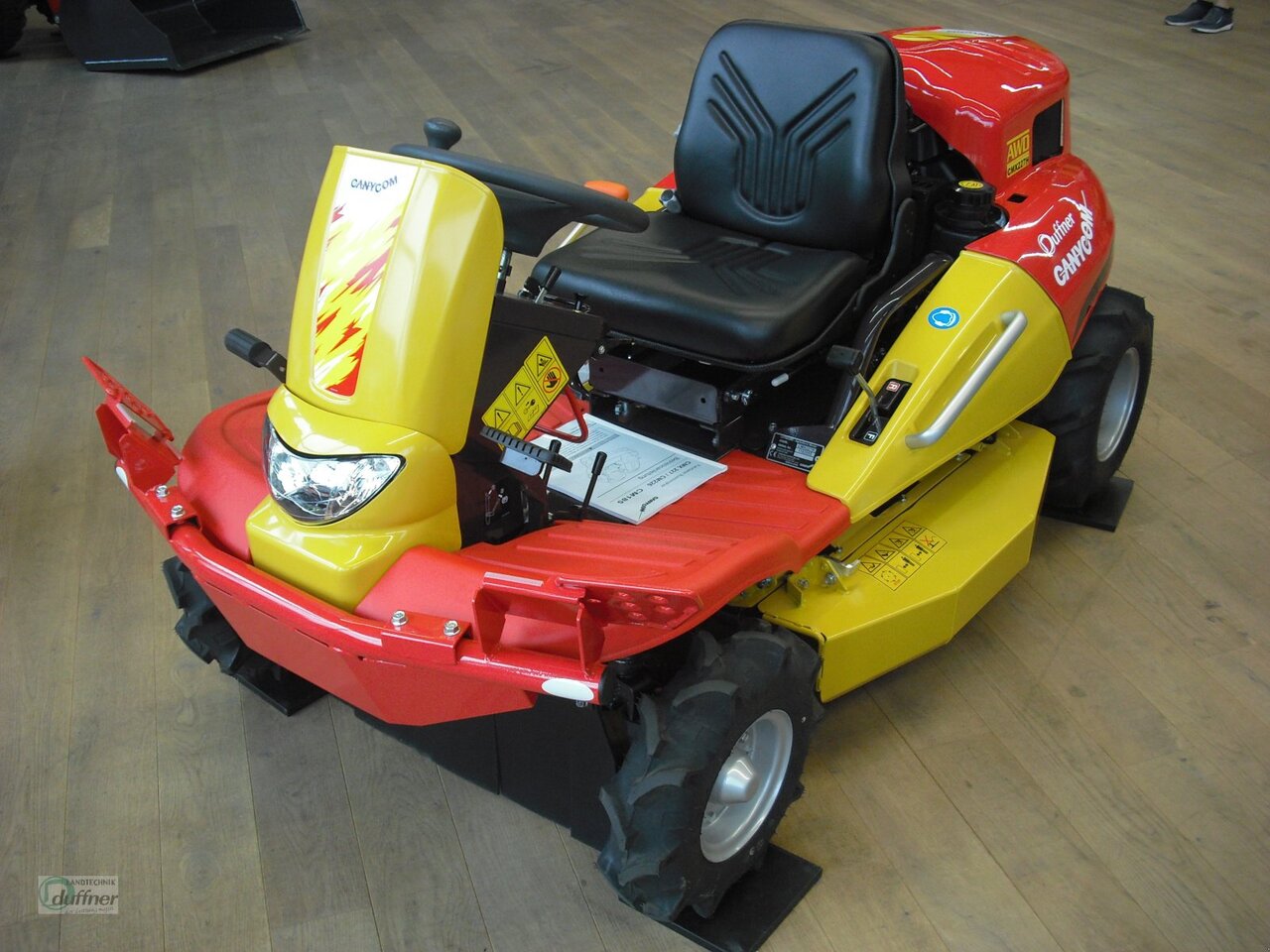 Canycom CMX 227 - Газонокосилка: фото 1 Canycom CMX 227 - Газонокосилка: фото 1