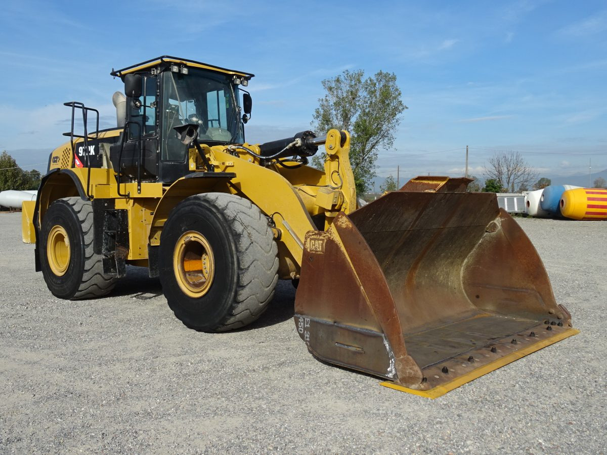 CATERPILLAR 972K - Колёсный погрузчик: фото 4 CATERPILLAR 972K - Колёсный погрузчик: фото 4