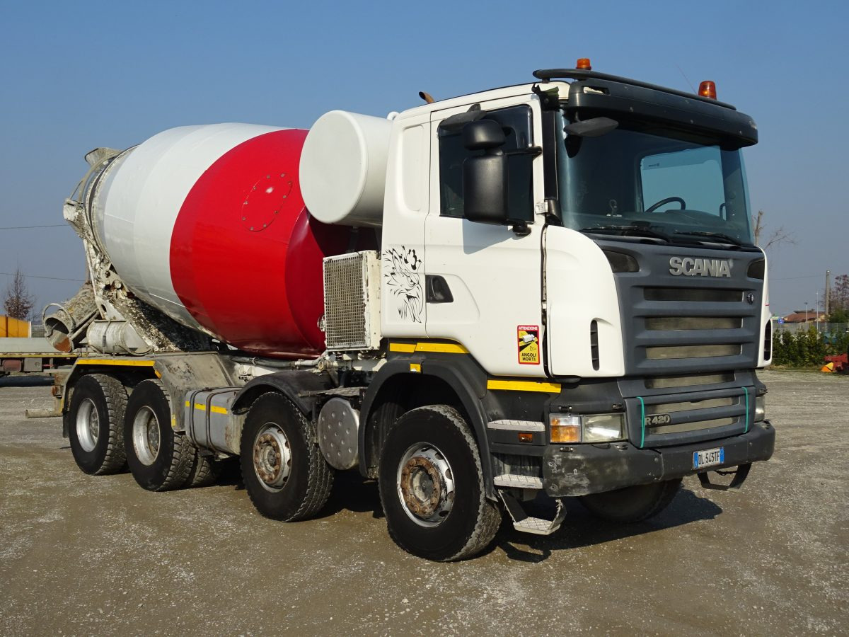 SCANIA R420 8X4 ARMEC HY120 - Автобетоносмеситель: фото 3 SCANIA R420 8X4 ARMEC HY120 - Автобетоносмеситель: фото 3
