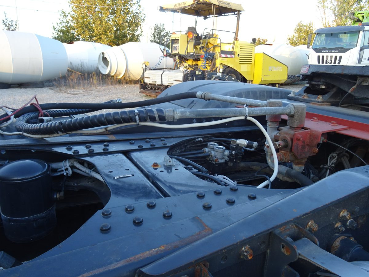 Тягач MAN TGA 33.480: фото 8