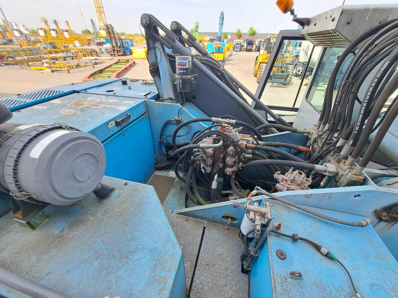 Перегружатель Для транспортировки мусора Fuchs MHL 340 D: фото 7