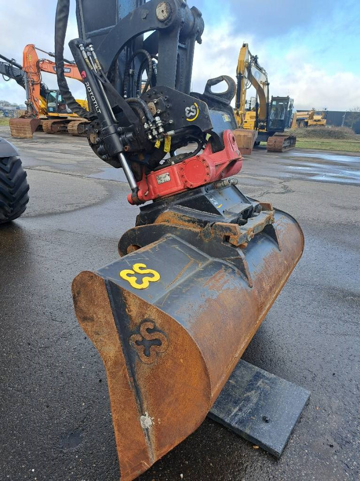 Hyundai HW140A + Tiltrotator - Колёсный экскаватор: фото 5 Hyundai HW140A + Tiltrotator - Колёсный экскаватор: фото 5