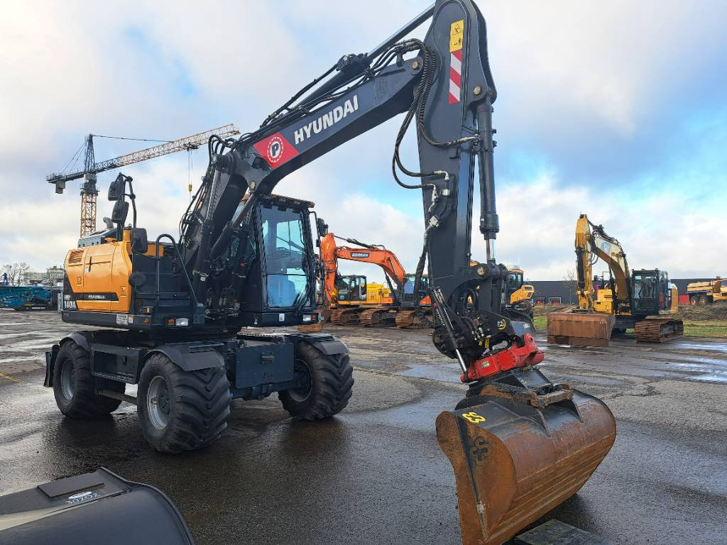 Hyundai HW140A + Tiltrotator - Колёсный экскаватор: фото 4 Hyundai HW140A + Tiltrotator - Колёсный экскаватор: фото 4