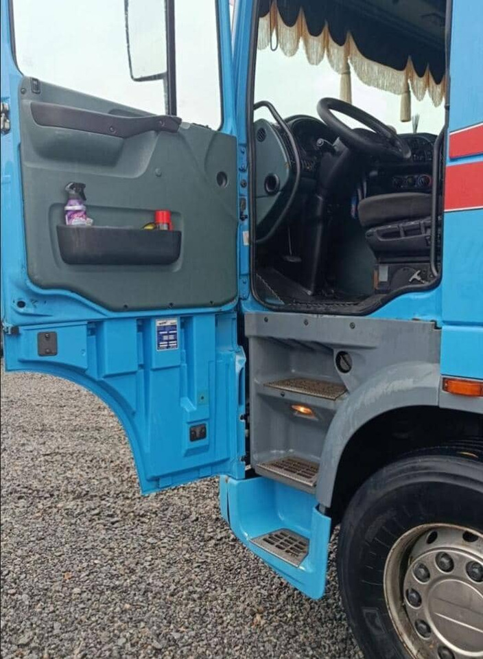 DAF XF95 - Тягач: фото 5 DAF XF95 - Тягач: фото 5