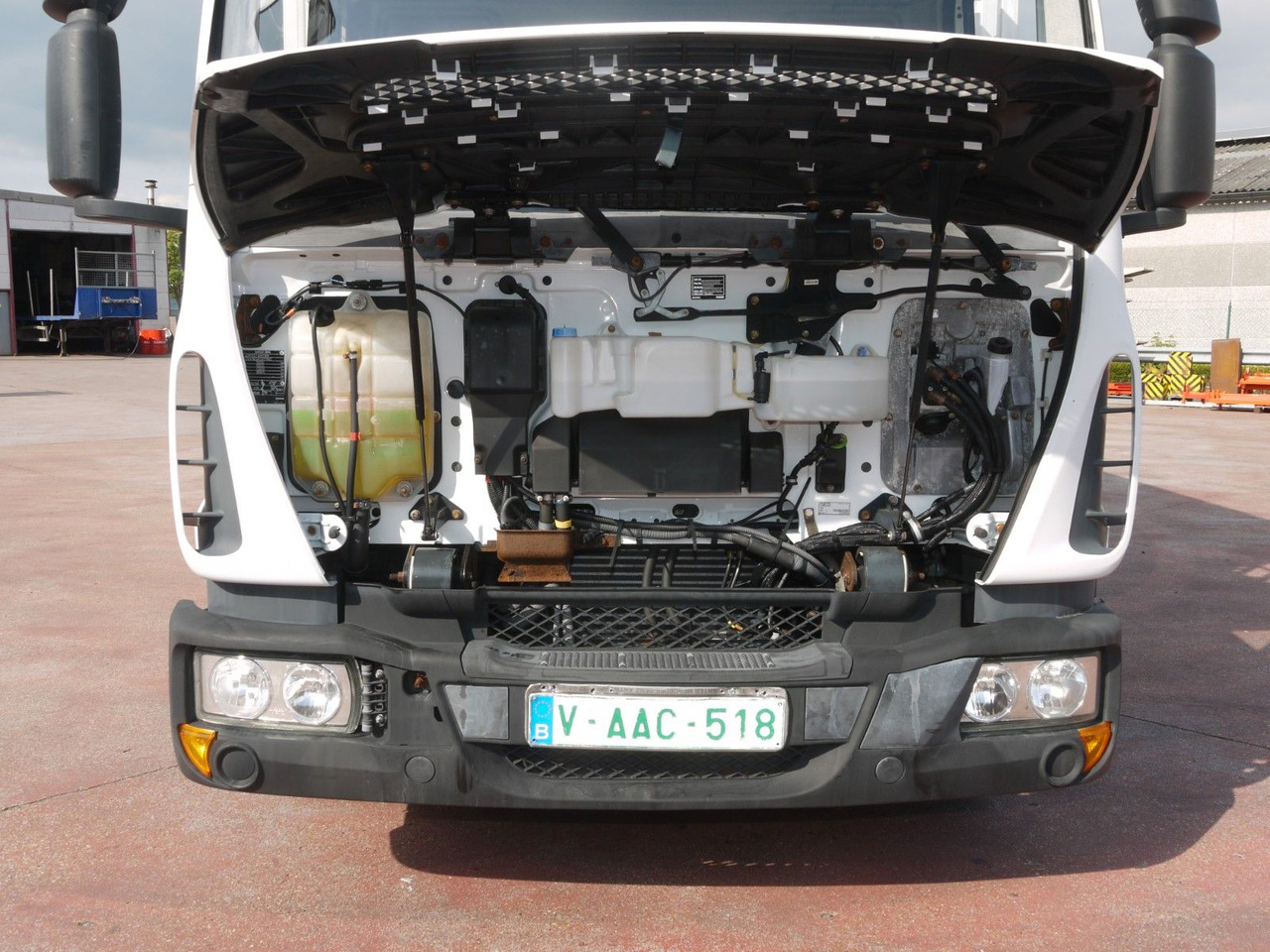 Рефрижератор Iveco 100E18 EUROCARGO KUHLKOFFER CARRIER SUPRA 175tkm Iveco 100E18 EUROCARGO KUHLKOFFER CARRIER SUPRA 175tkm: фото 18