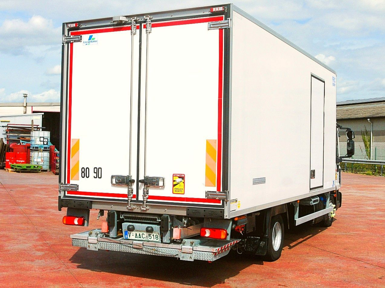 Рефрижератор Iveco 100E19 KUHLKOFFER CARRIER SUPRA 550 luft fed A/C: фото 6 Рефрижератор Iveco 100E19 KUHLKOFFER CARRIER SUPRA 550 luft fed A/C: фото 6