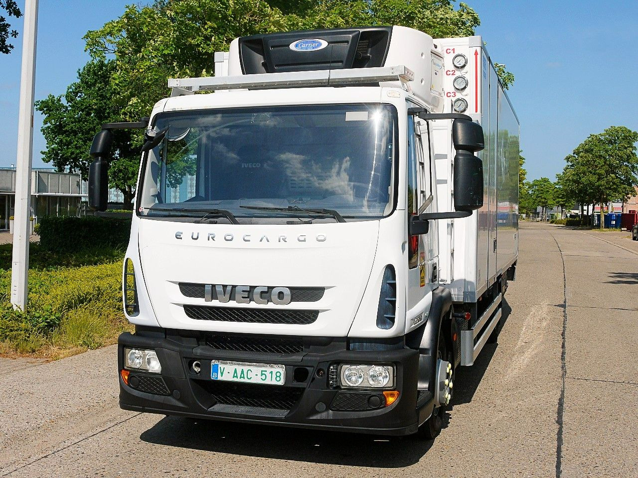 Iveco 140E19 EUROCARGO KUHLKOFFER CARRIER SUPRA 1250MT - Рефрижератор: фото 1 Iveco 140E19 EUROCARGO KUHLKOFFER CARRIER SUPRA 1250MT - Рефрижератор: фото 1