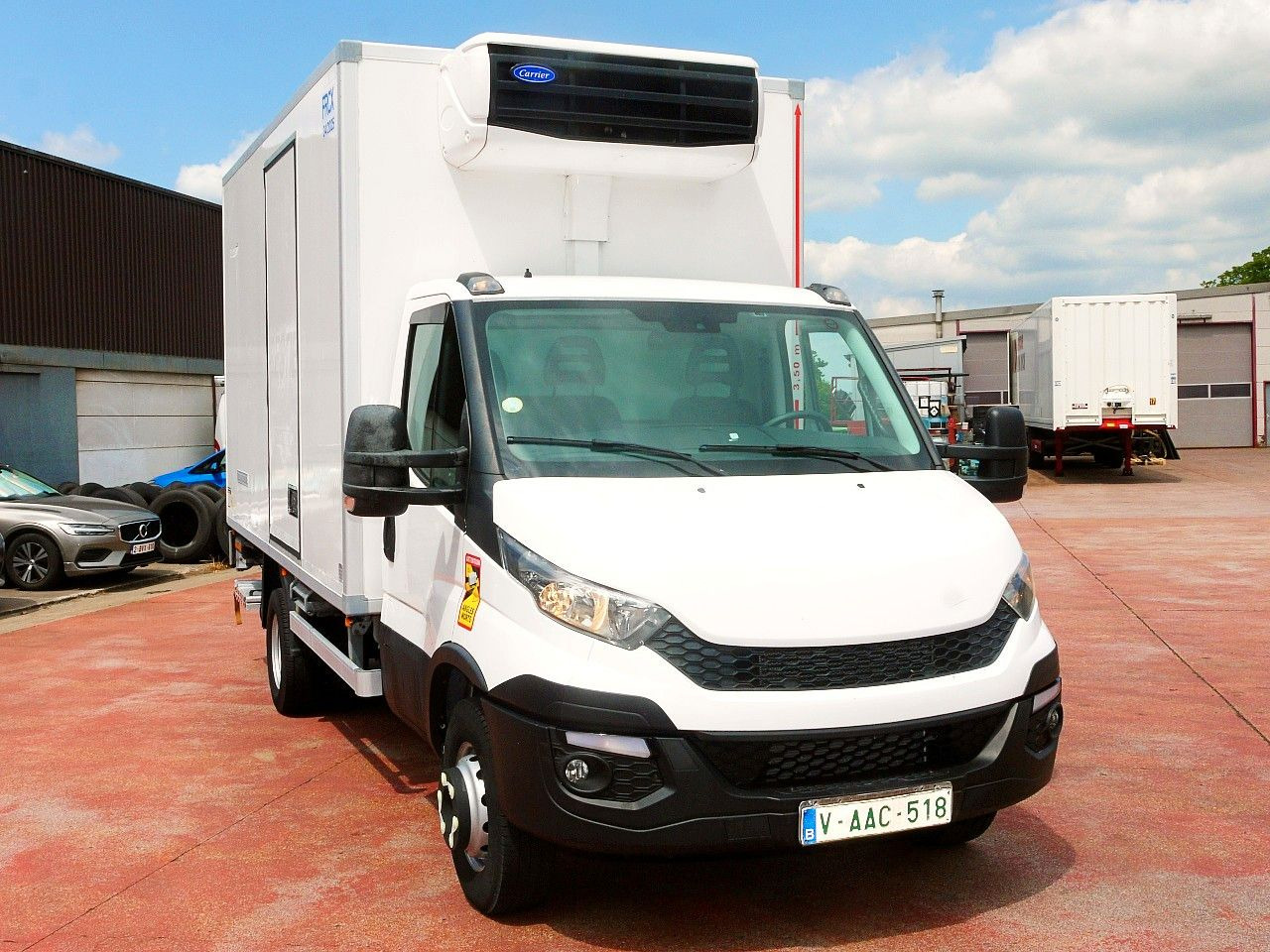 Iveco 70C17 KUHLKOFFER CARRIER XARIOS 500 A/C LUFT LBW - Фургон-рефрижератор: фото 1 Iveco 70C17 KUHLKOFFER CARRIER XARIOS 500 A/C LUFT LBW - Фургон-рефрижератор: фото 1