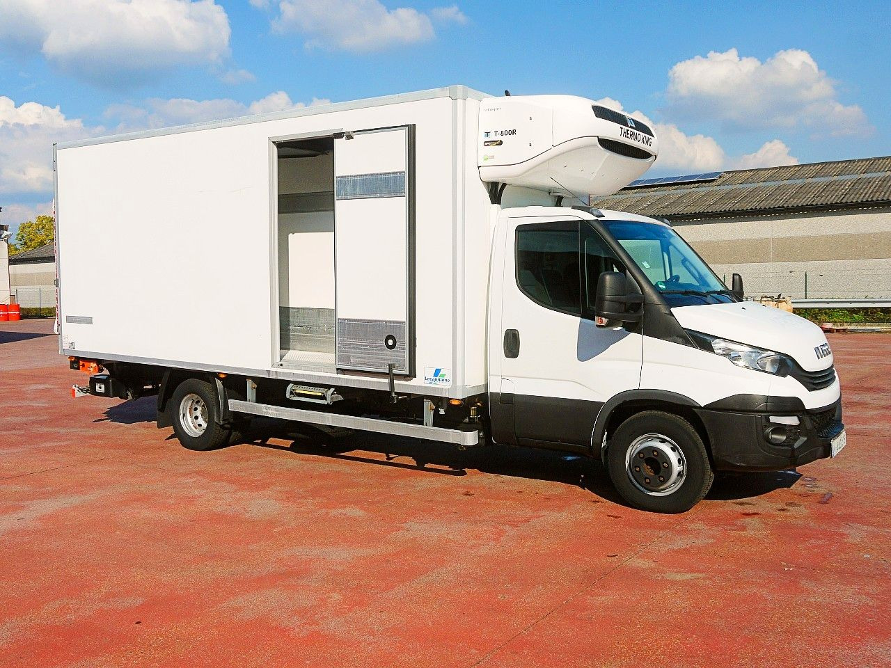 Iveco 72C21 70 65 DAILY THERMOKING T800 A/C LBW LUFT - Фургон-рефрижератор: фото 3 Iveco 72C21 70 65 DAILY THERMOKING T800 A/C LBW LUFT - Фургон-рефрижератор: фото 3