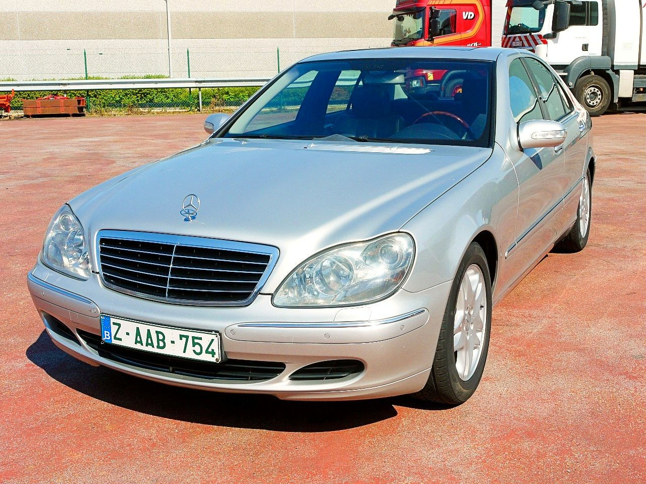 Mercedes-Benz COMAND Bi-XENON SCHIEBEDACH SOFTCLOSE ... - Седан: фото 5 Mercedes-Benz COMAND Bi-XENON SCHIEBEDACH SOFTCLOSE ... - Седан: фото 5