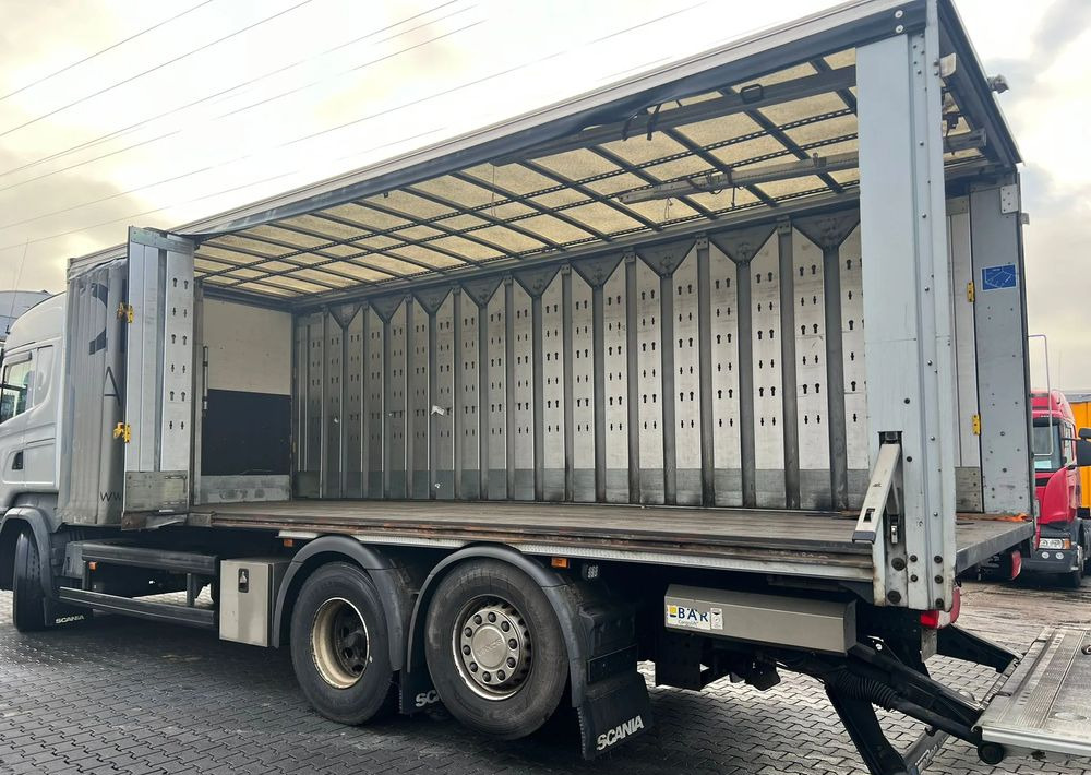 Scania R450 - Тентованный грузовик: фото 5 Scania R450 - Тентованный грузовик: фото 5