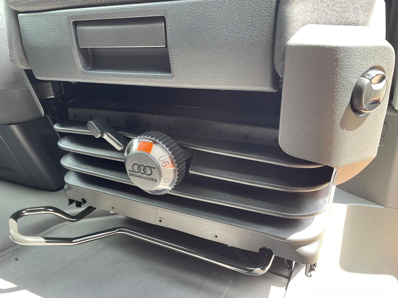 Цельнометаллический фургон MAN TGE 3.180 Kasten L3H2 TEMPOMAT LED STANDHZ NAVI: фото 34 Цельнометаллический фургон MAN TGE 3.180 Kasten L3H2 TEMPOMAT LED STANDHZ NAVI: фото 34