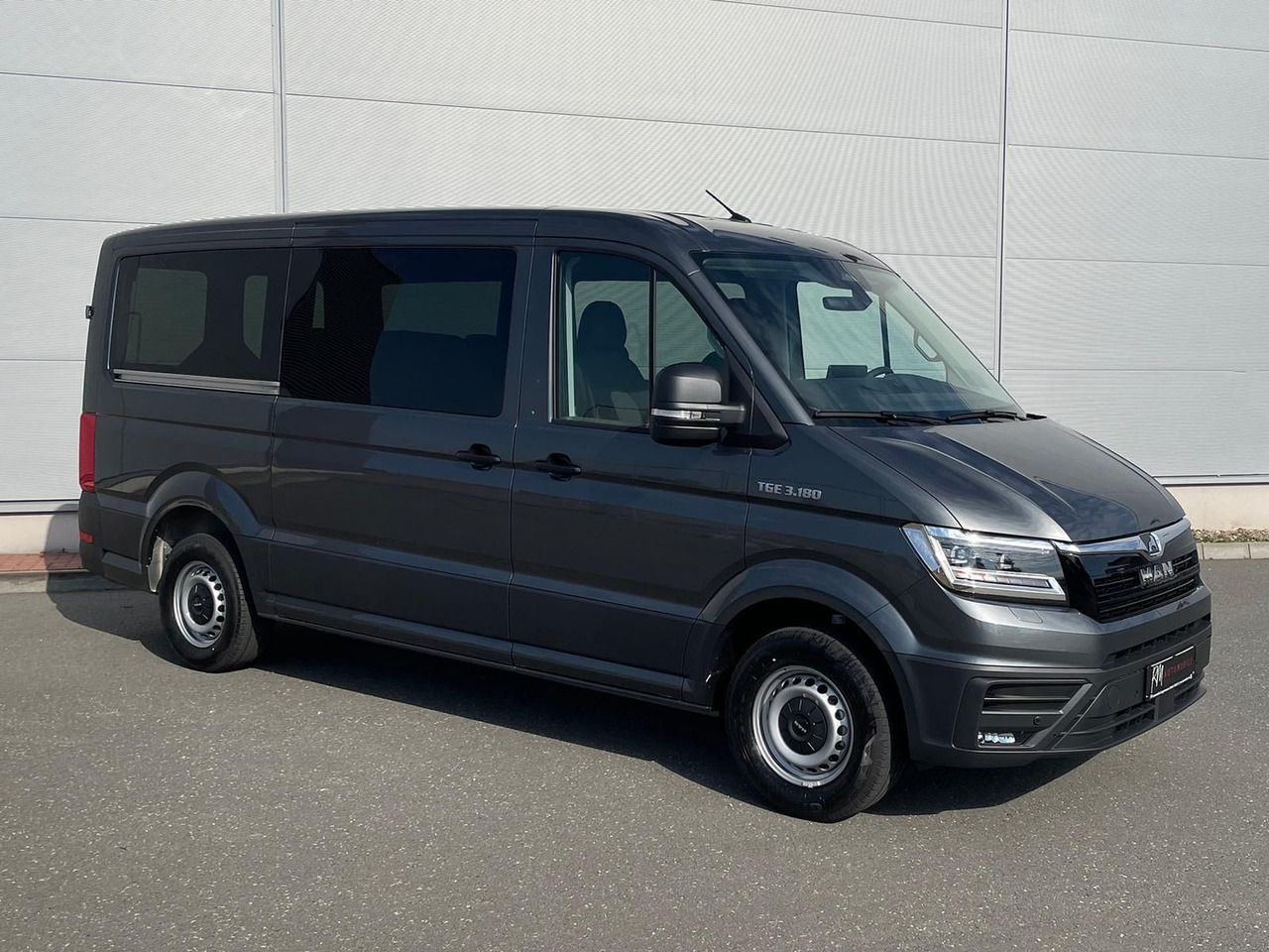 MAN TGE 3.180 Kombi L3H2 LED ACC NAVI SITZHZ - Микроавтобус, Пассажирский фургон: фото 2 MAN TGE 3.180 Kombi L3H2 LED ACC NAVI SITZHZ - Микроавтобус, Пассажирский фургон: фото 2