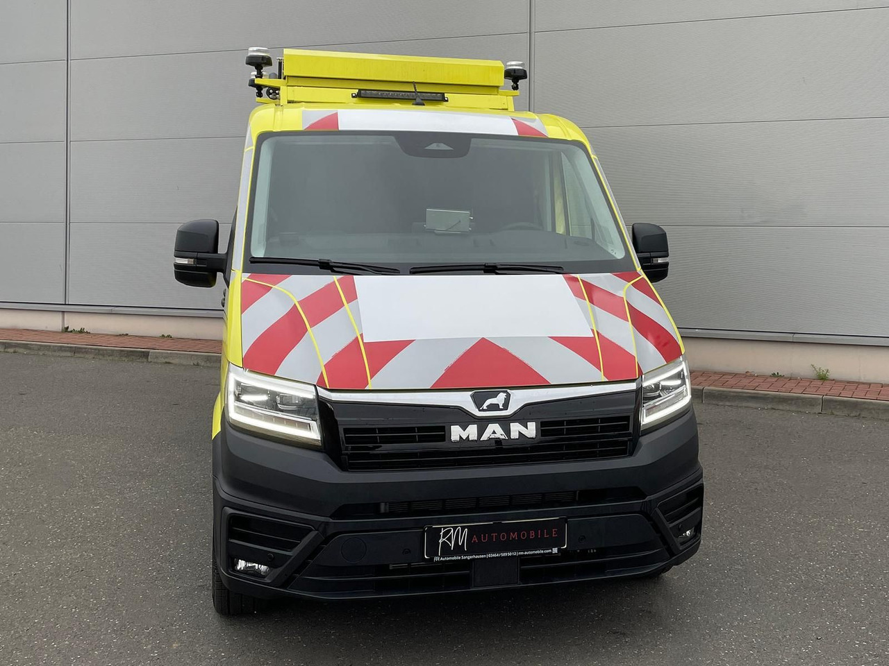 MAN TGE 3.180 L3H2 BF4 BEGLEITFAHRZEUG STANDHZ ACC - Цельнометаллический фургон: фото 4 MAN TGE 3.180 L3H2 BF4 BEGLEITFAHRZEUG STANDHZ ACC - Цельнометаллический фургон: фото 4