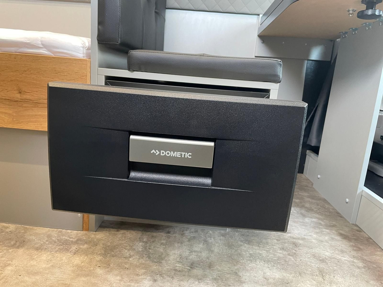 Цельнометаллический фургон MAN TGE 3.180 L3H3 IndividualS BF3 + BEGLEITFAHRZEUG: фото 25