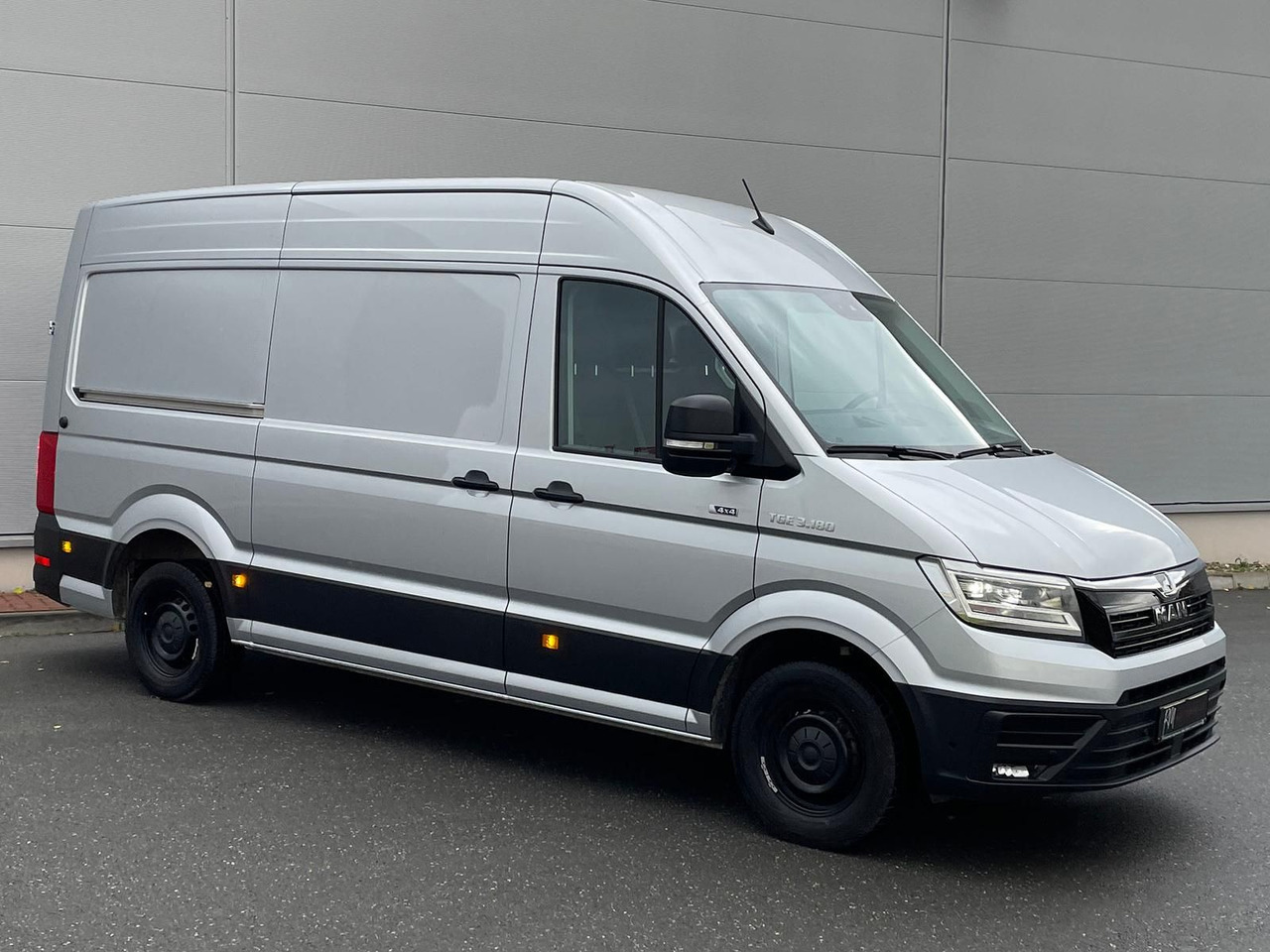 MAN TGE 3.180 L3H3 Kasten 4x4 DIFF NAV ACC STANDH - Легковой автомобиль: фото 2 MAN TGE 3.180 L3H3 Kasten 4x4 DIFF NAV ACC STANDH - Легковой автомобиль: фото 2