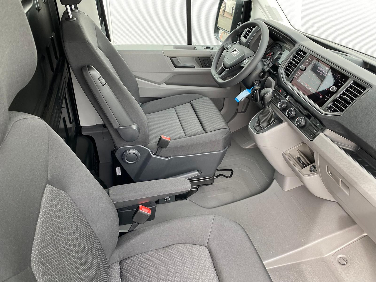 Цельнометаллический фургон MAN TGE 3.180 L3H3 Kasten STANDHZ ACC LED SITZHZ: фото 15