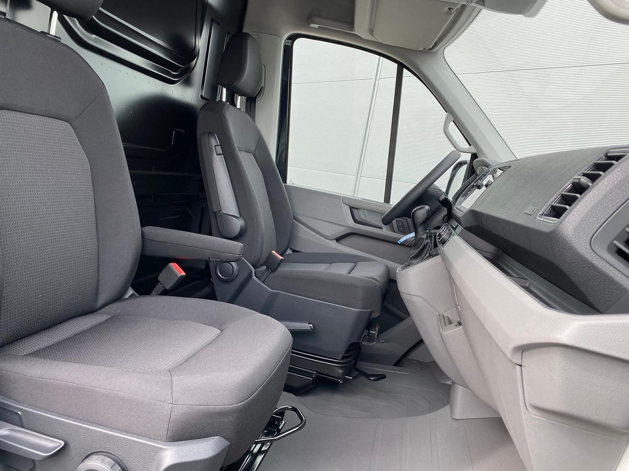 Цельнометаллический фургон MAN TGE 3.180 L3H3 Kasten STANDHZ ACC LED SITZHZ: фото 19