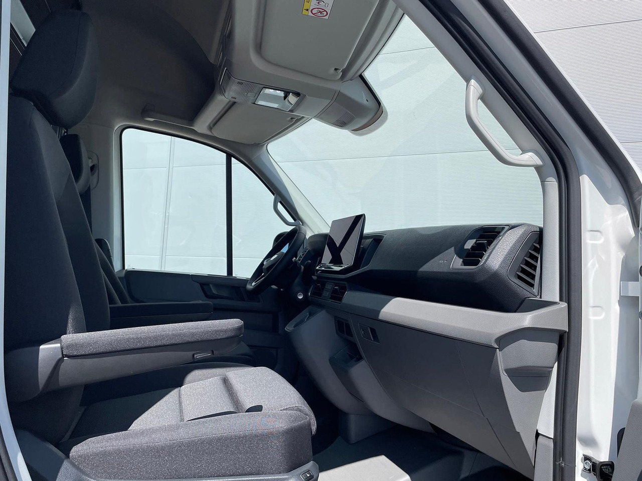 Легковой автомобиль MAN TGE 3.180 L3H3 Kasten STANDHZ ACC NAVI KAMERA: фото 37
