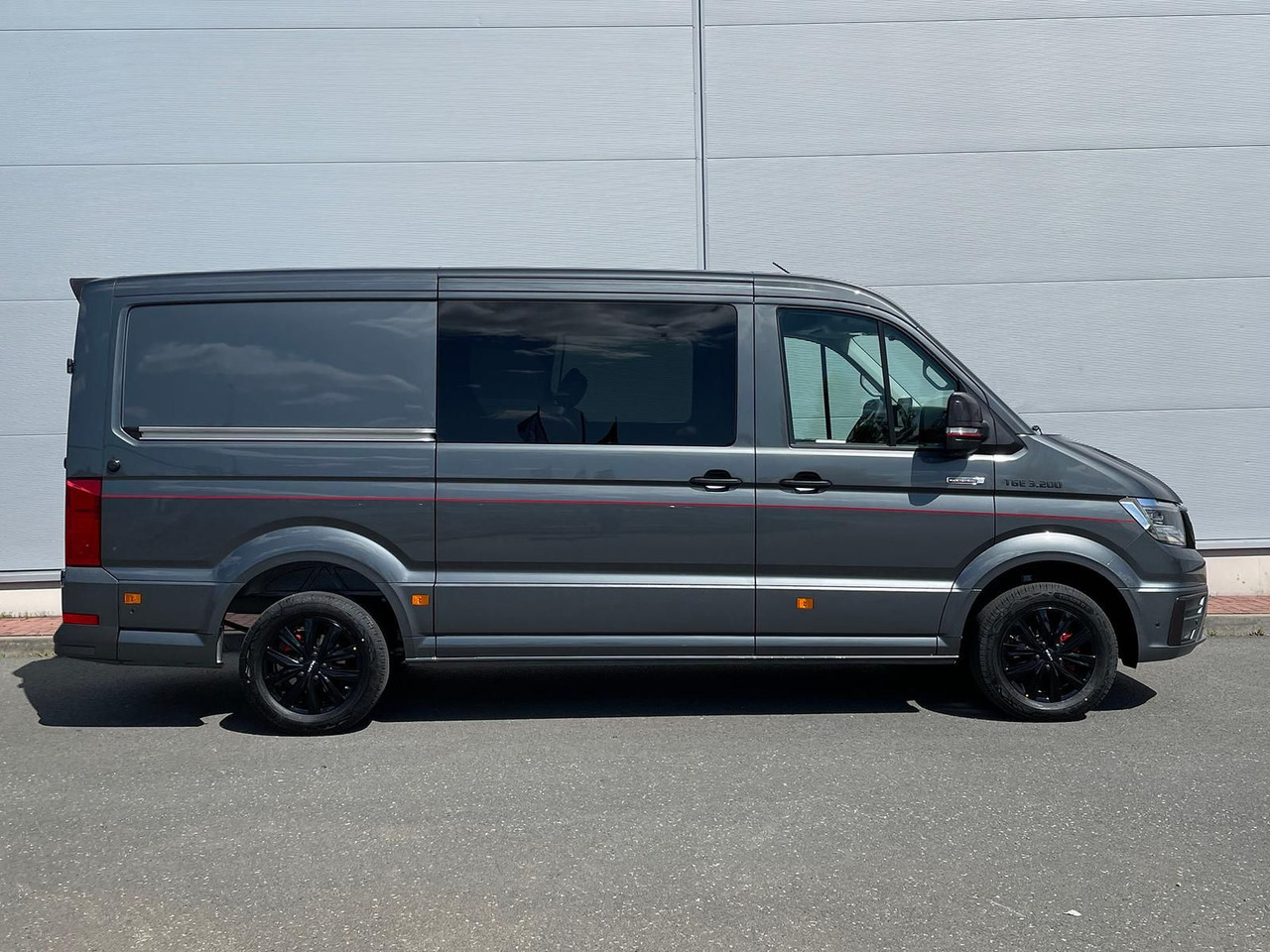 MAN TGE 3.200 L3H2 MIXTO 4x4 Individual S ACC STHZ - Цельнометаллический фургон, Грузопассажирский фургон: фото 5 MAN TGE 3.200 L3H2 MIXTO 4x4 Individual S ACC STHZ - Цельнометаллический фургон, Грузопассажирский фургон: фото 5