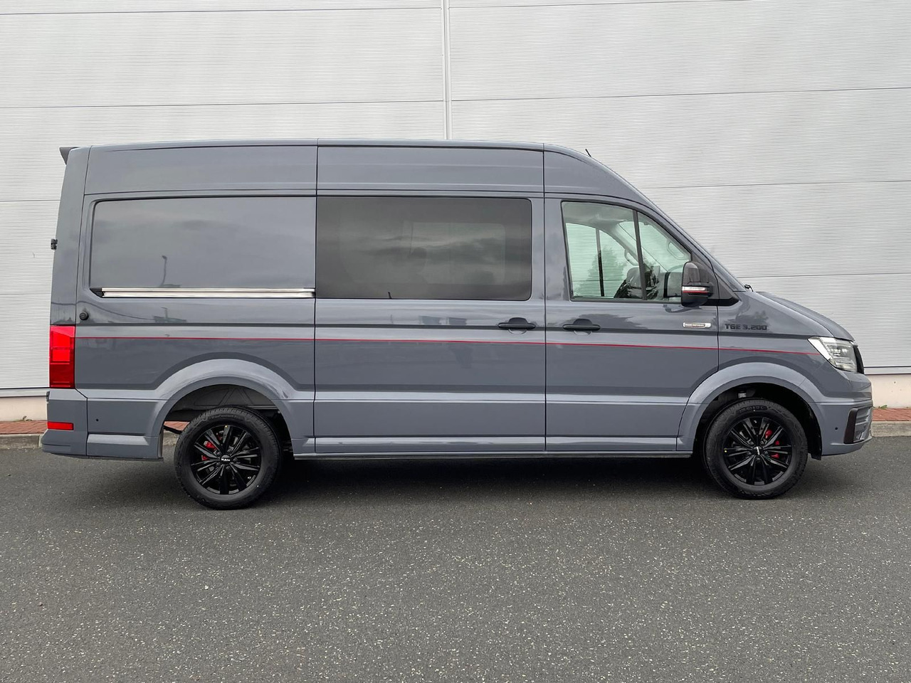 MAN TGE 3.200 L3H3 MIXTO 4x4 Individual S ACC STANDH - Цельнометаллический фургон, Грузопассажирский фургон: фото 5 MAN TGE 3.200 L3H3 MIXTO 4x4 Individual S ACC STANDH - Цельнометаллический фургон, Грузопассажирский фургон: фото 5