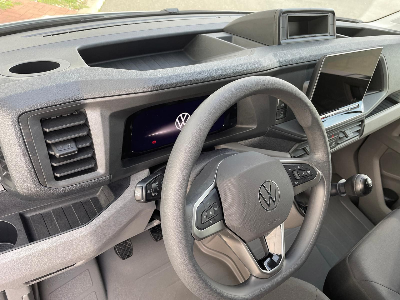 Цельнометаллический фургон Volkswagen Crafter Kasten 35 L4H3 KAMERA KLIMA DAB: фото 22